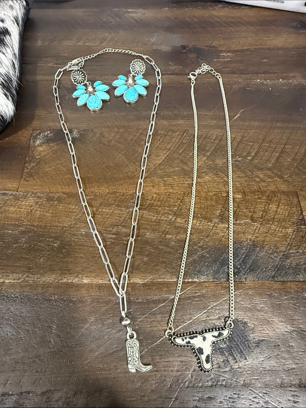 Turquoise Floral Drop Earrings and Silver Cowgirl Boot Necklace Set